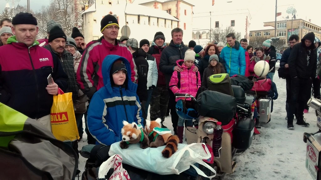 Pandi sta pripravljeni