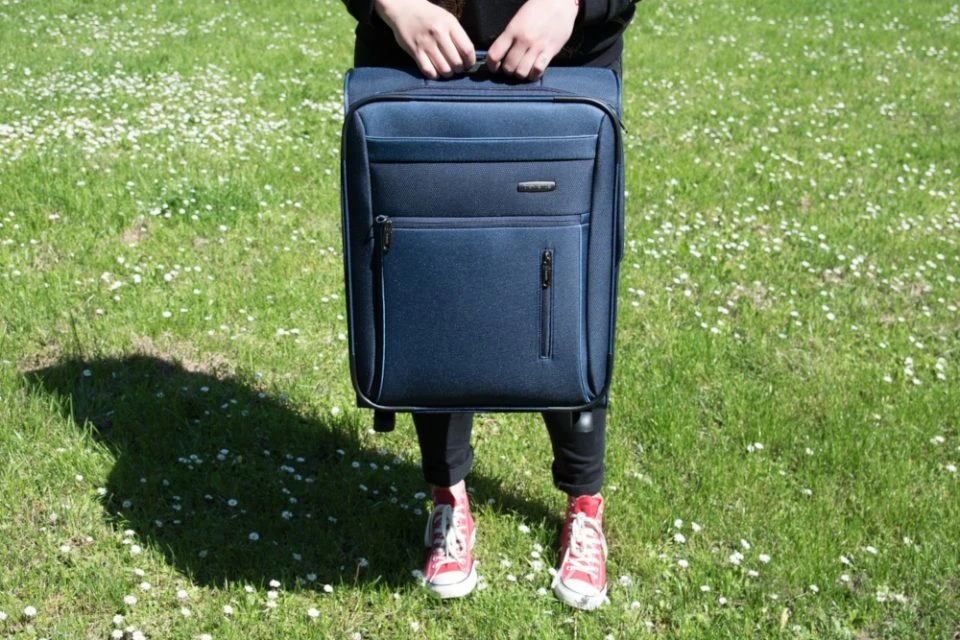 ročni kovček Travelite Capri 2w S